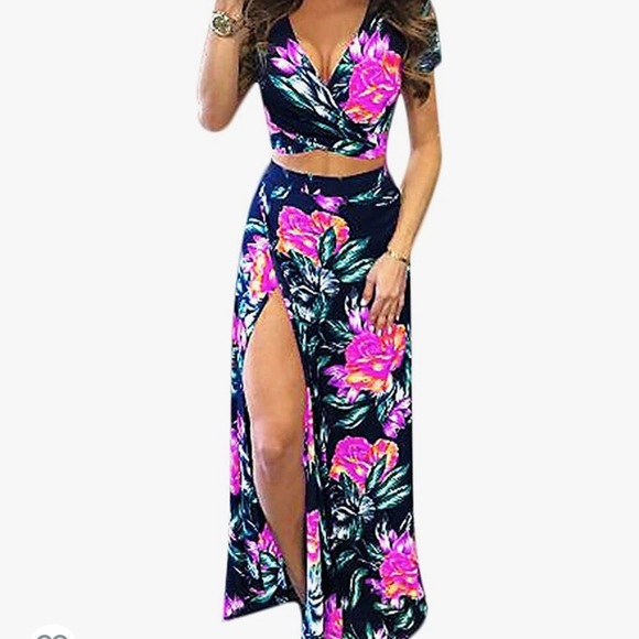 Gorgeous Foral Two Piece Slit Maxi - Picture 2 of 6